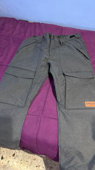 Pantalones de esquí Oakley grises
nuevos 