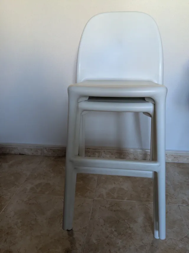 Silla alta URBAN Ikea blanca, me queda una