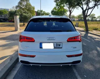 Audi Q5 Black Line 40 TDI