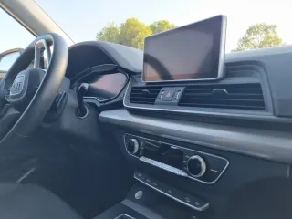 Audi Q5 Black Line 40 TDI