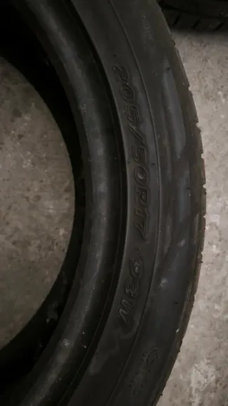 Juego 4 Neumáticos en 17"