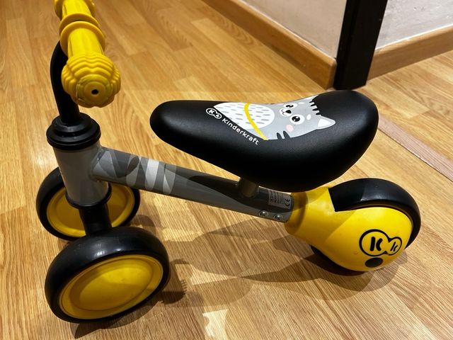 Triciclo 3 ruedas Kinderkraft.