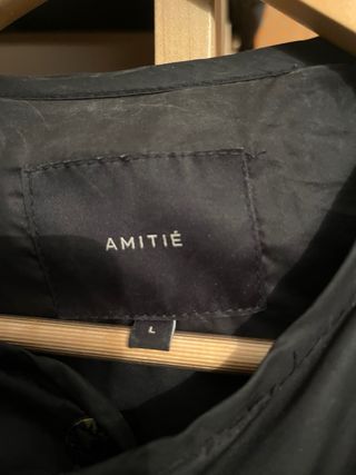 Plumas AMITIE negras