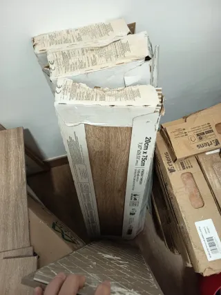 Suelo porcelánico efecto madera Tokyo 20x75.