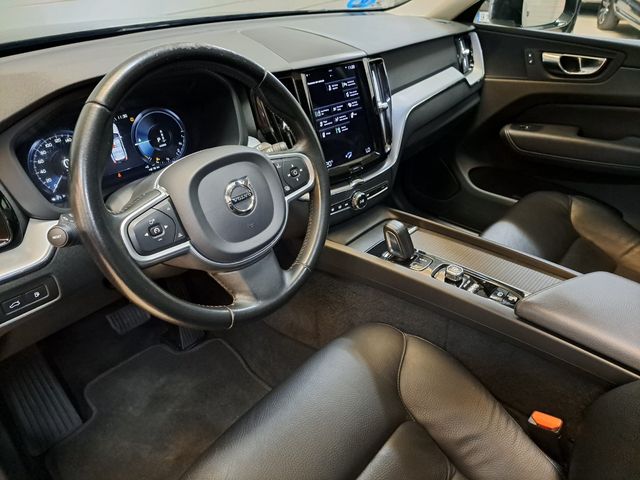 Volvo XC60 T6 RECHARGE AUTO