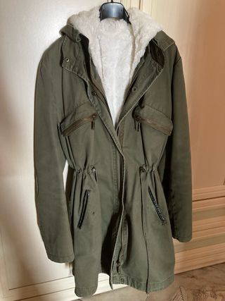 Giubbotto donna verde con cappuccio