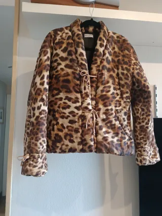 Chaqueta estampado leopardo mujer