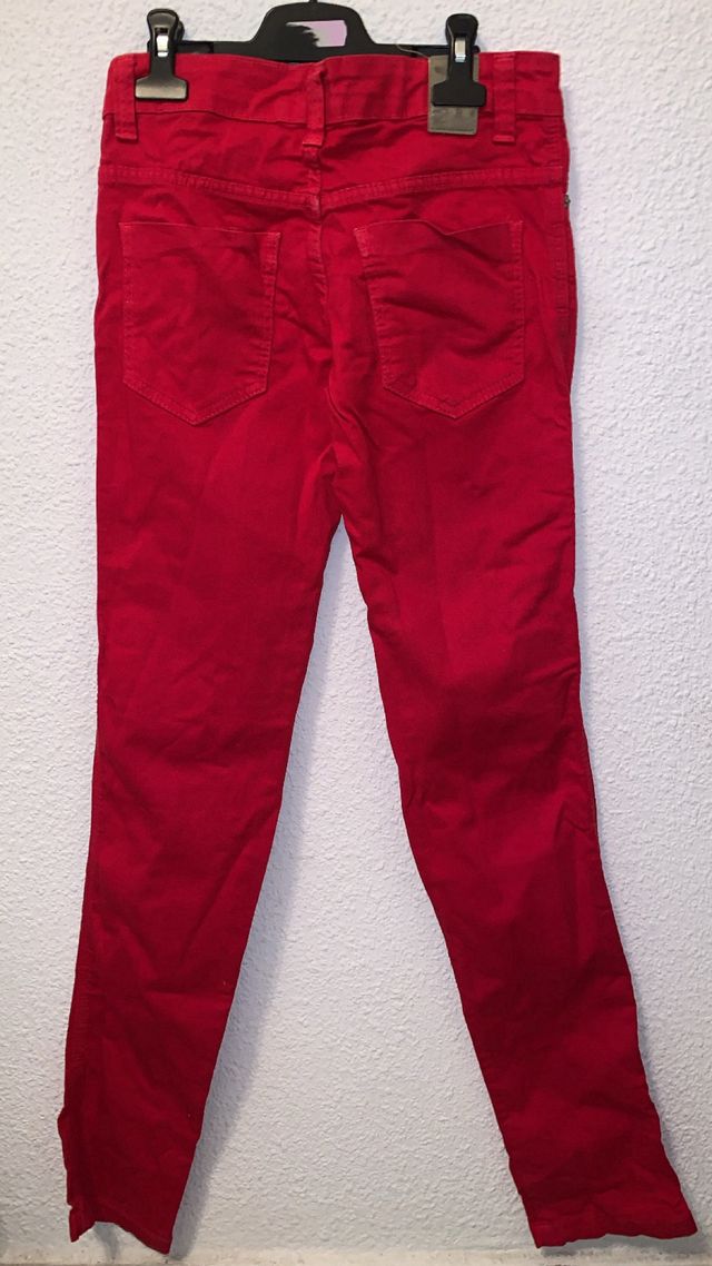 Pantalón Rojo Talla M