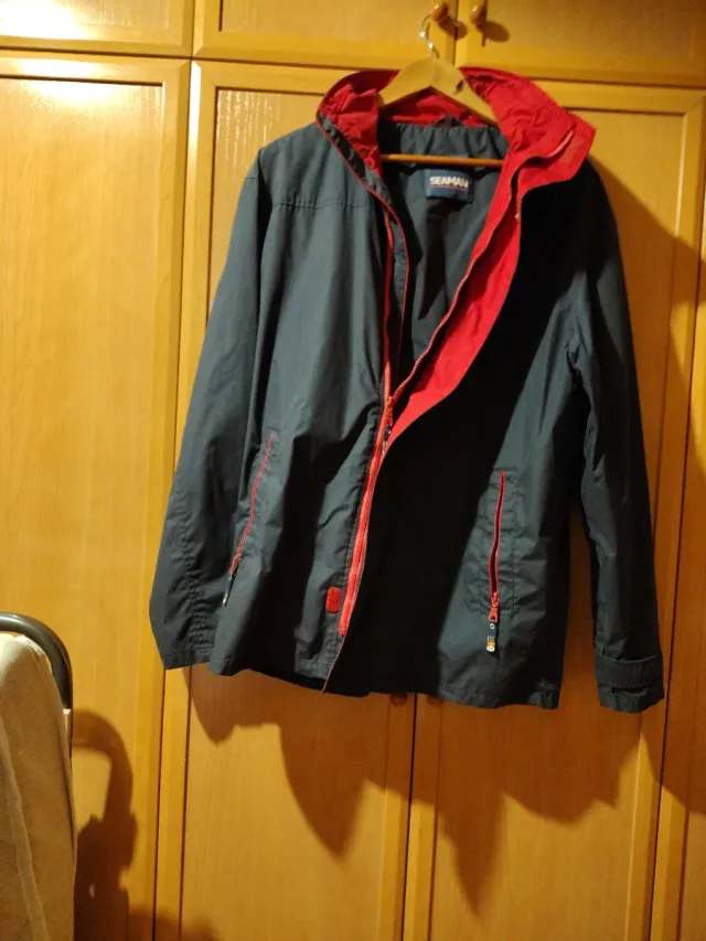 Cazadora caballero SEAMAN negra y roja