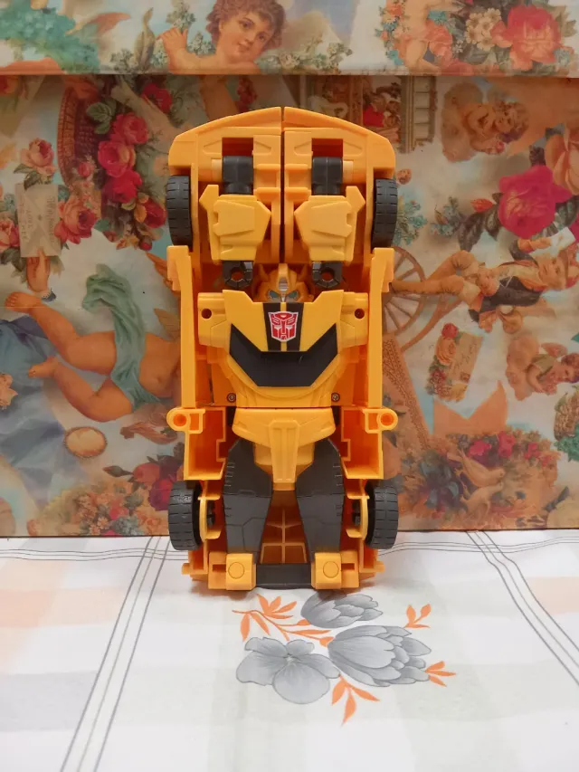 Coche Transformer Amarillo