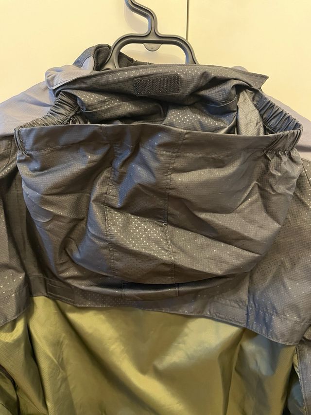 Chaqueta Impermeable Puma Talla M