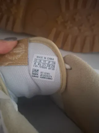 Adidas Forum Blancas y Doradas Talla 37.5