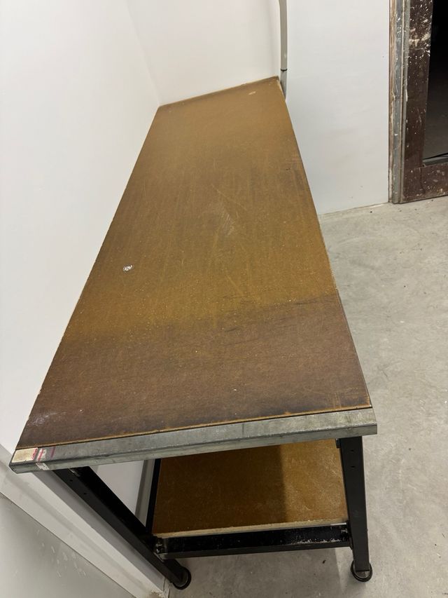 Banco de trabajo 2.04m x 0.65m