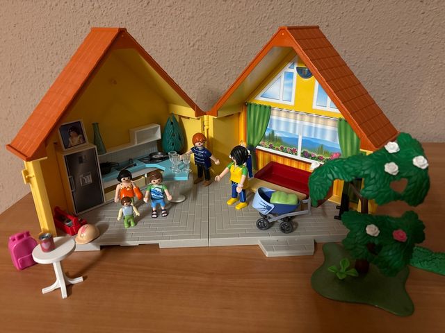 Playmobil Casa Plegable Familia