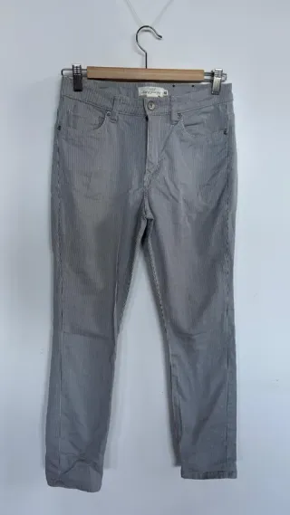 Pantalón H&M Mil Rayas Gris