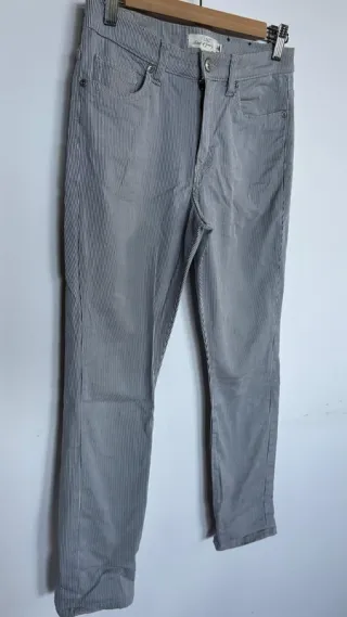 Pantalón H&M Mil Rayas Gris