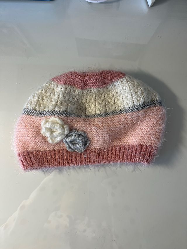 Gorro niña Lands rosa con flores