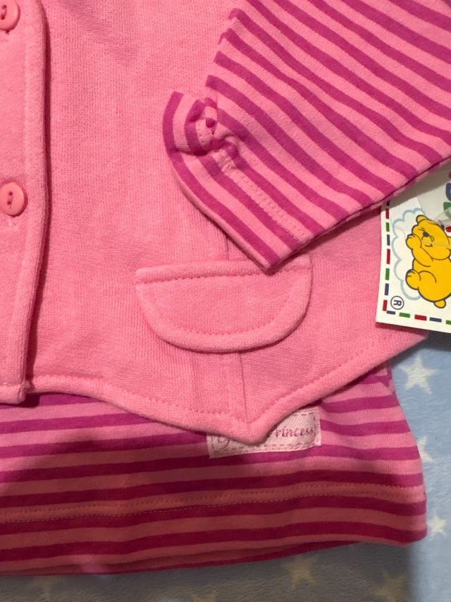 Set neonato: gilet e maglietta rosa