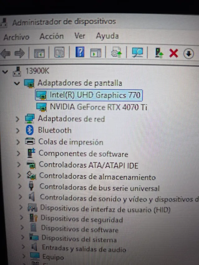 I9 13900k 4070ti 32Gb wifi7 Red10Gb Cambio x Trail