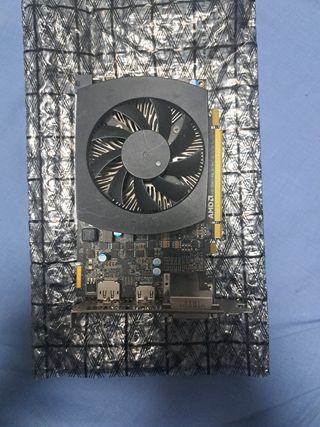 Tarjeta Gráfica AMD 2GB