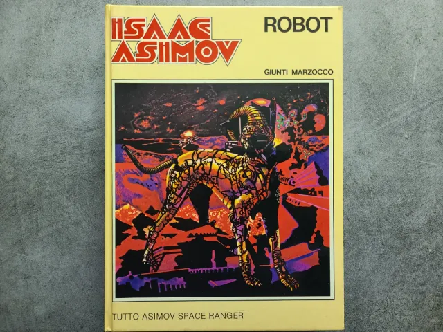 "UOMINI"
"ASTRONAVI"
"ROBOT"

Isaac ASIMOV