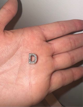 Colgante Letra D Pandora Plata