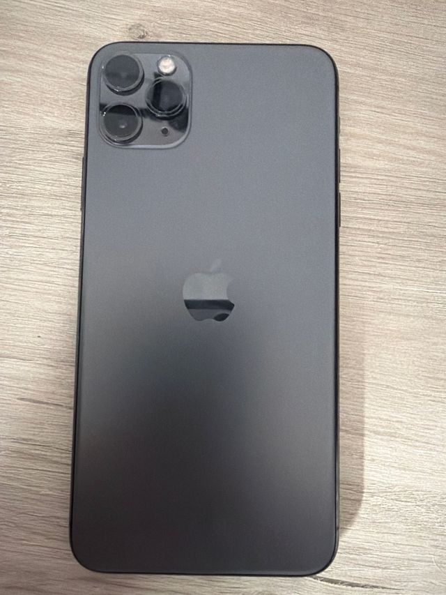 iPhone 11 Pro Max 256GB Nero - Schermo e Batteria