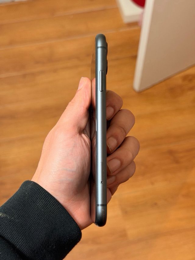 iPhone 11 da 64gb **prezzo negoziabile**