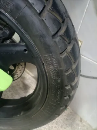 Neumáticos Suzuki GS 500 Scrambler con llantas