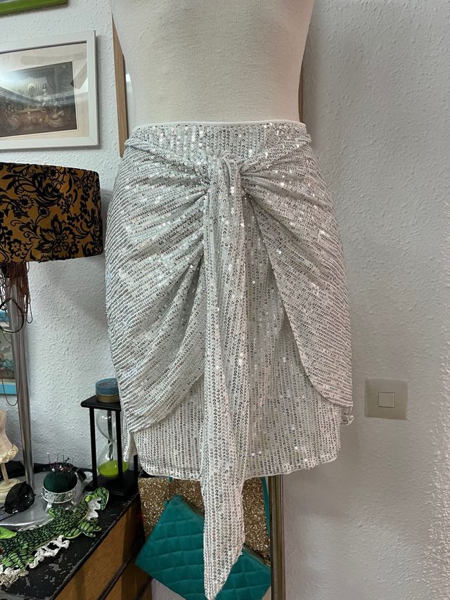 Falda Lentejuelas Plata Talla XXI 