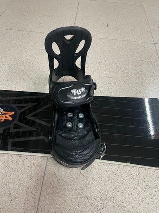Tabla Snowboard con Fijaciones y Botas