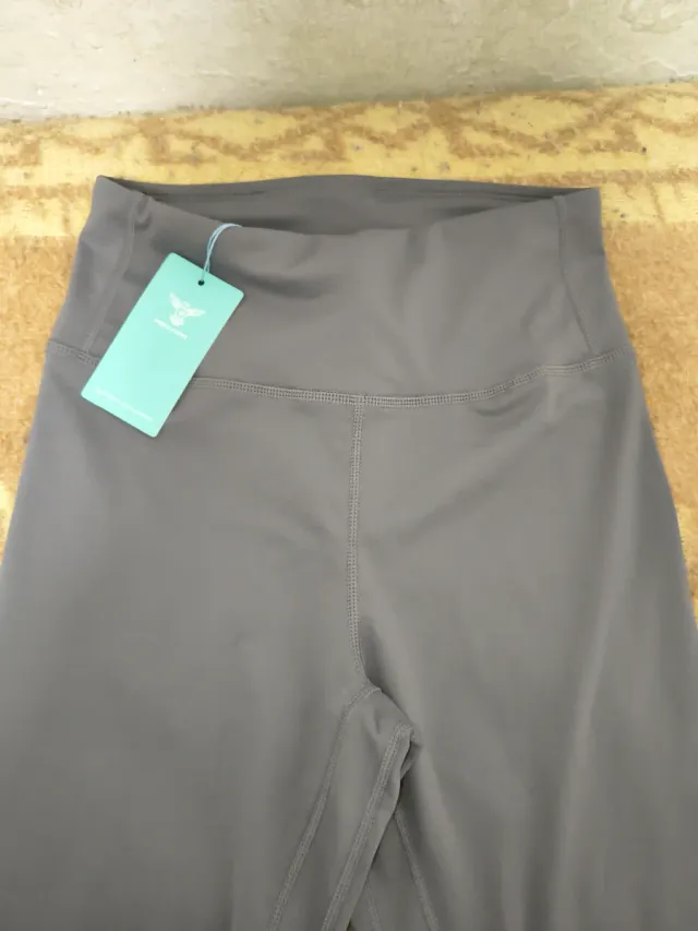 Leggings grises talla S nuevos con etiqueta