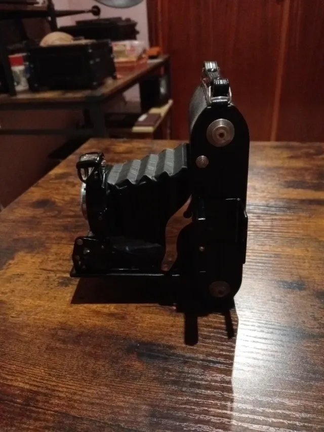 Cámara fuelle Balda Juwella Alemania 1930