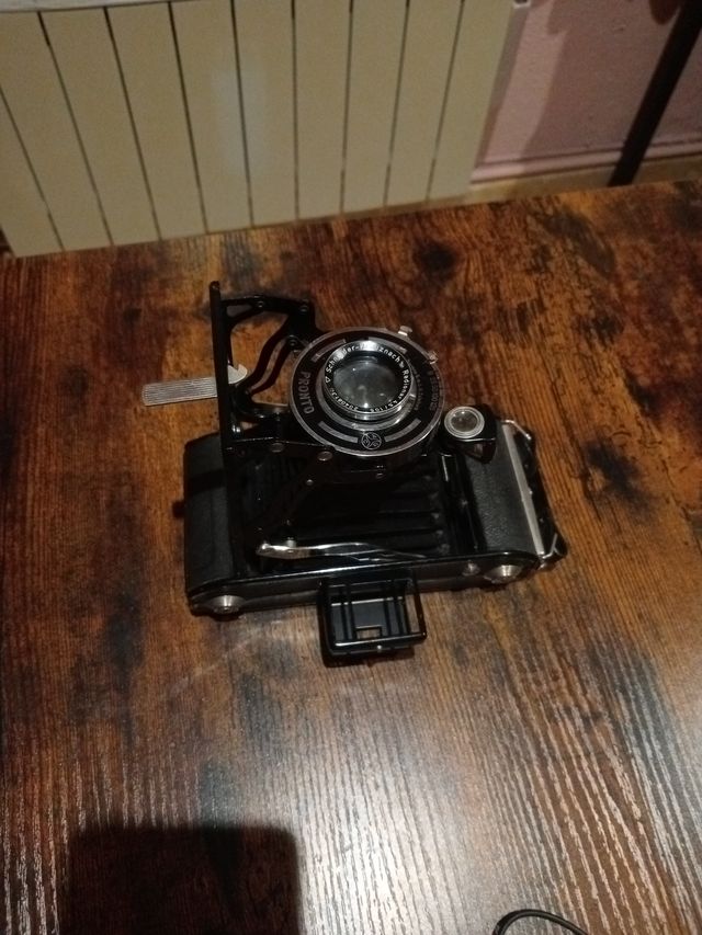 Cámara fuelle Balda Juwella Alemania 1930