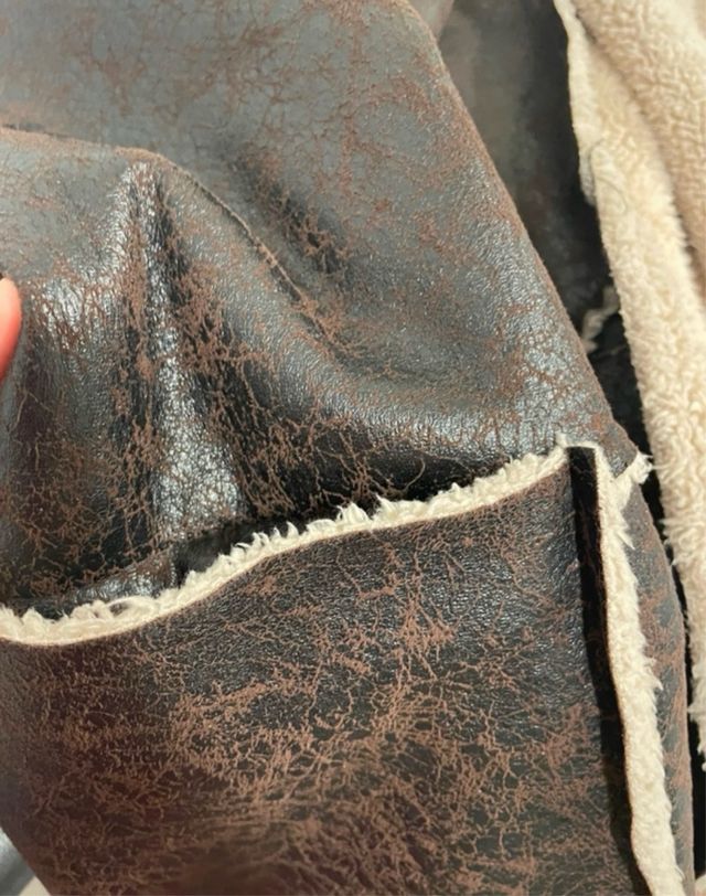 Abrigo borreguito marrón y beige