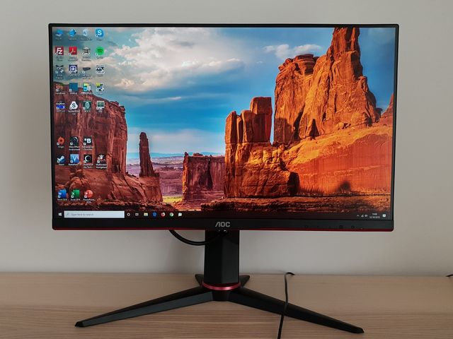 Monitor Gaming AOC 24 FullHD 144Hz FreeSync