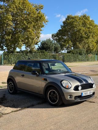 MINI One 2008