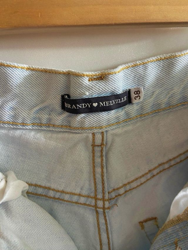 Shorts vaqueros Brandy Melville talla 38