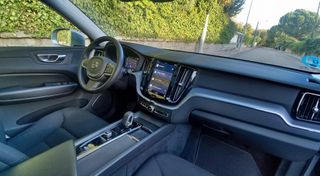 Volvo XC60 T6 Hibrido Enchúfable 350cv 4x4 Techo