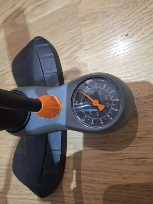 Bomba de pie SKS Aircontrol 8.0