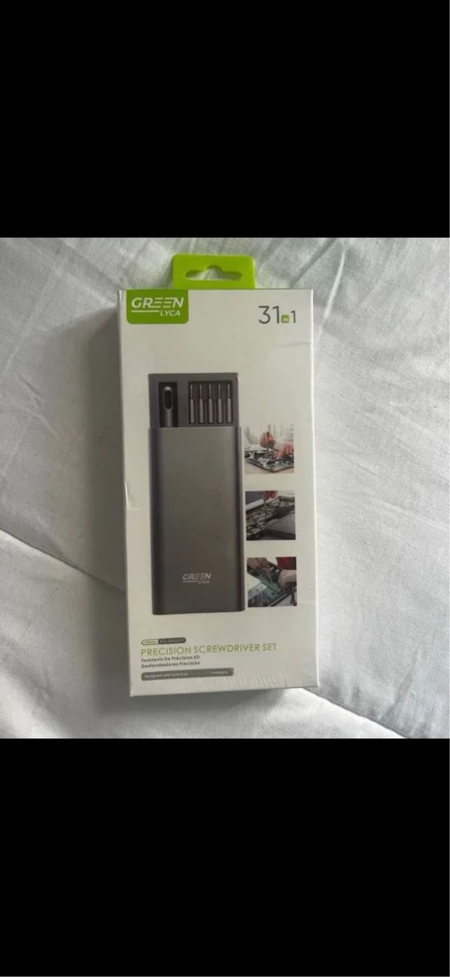 Juego de destornilladores Green Lyca de 18 piezas.