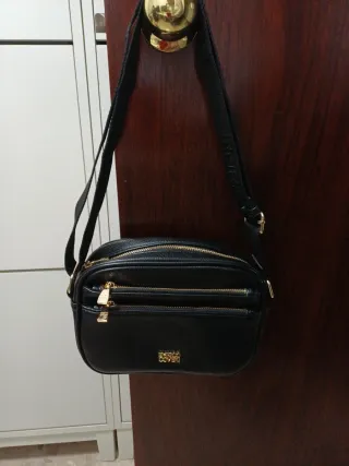 Bolso Nuevo Negro Enrico Coveri