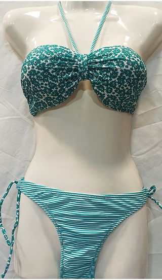 Bikini verde y blanco