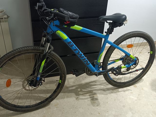 Bicicleta de Montaña Azul y Verde