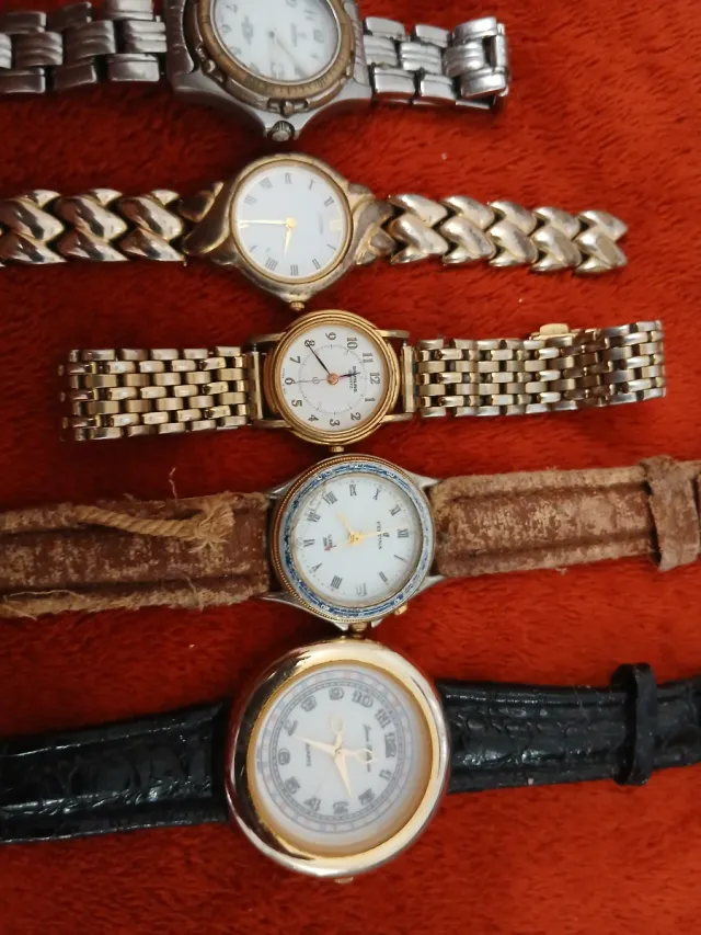 Lote de 5 Relojes