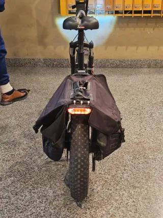 Bici elettrica yes baik