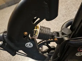 Bici elettrica yes baik