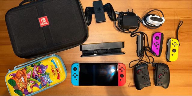 Nintendo Switch OLED + Accesorios