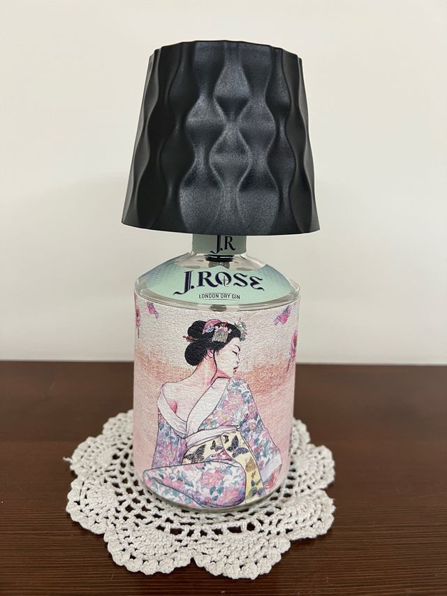 Bottiglia J Rose Gin Edizione Limitata