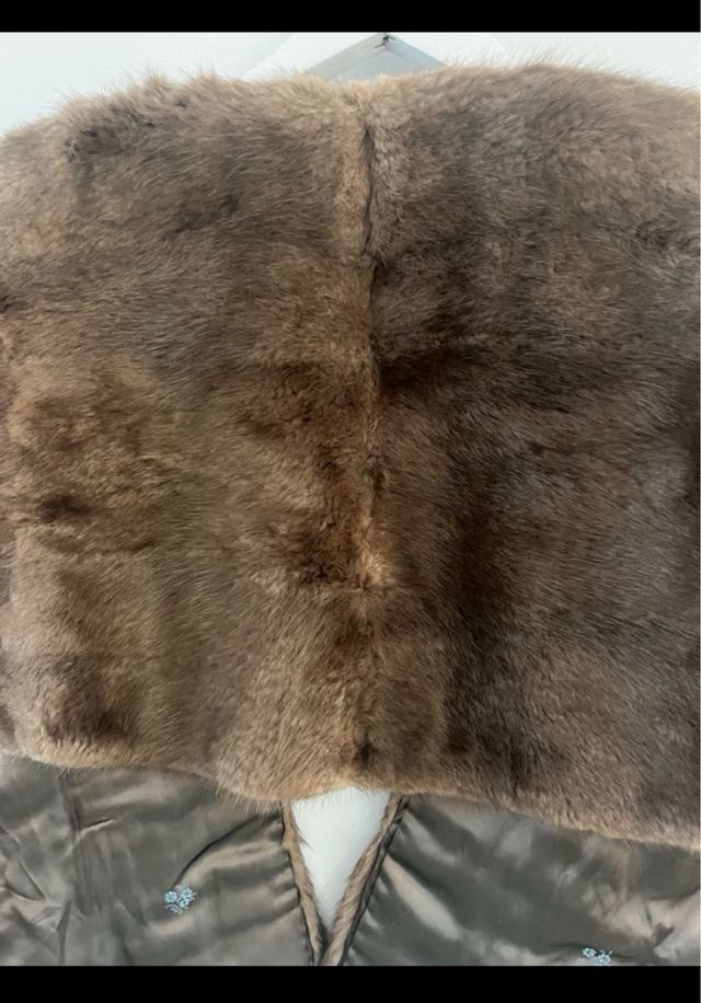 Stola di pelo marrone